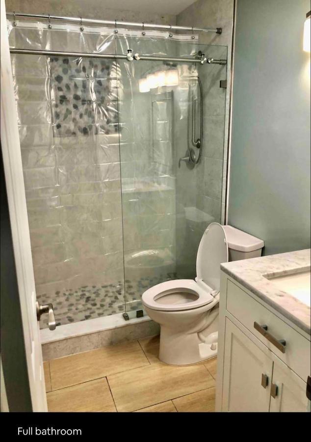 Cheerful Home With One Bedroom ケープコーラル エクステリア 写真
